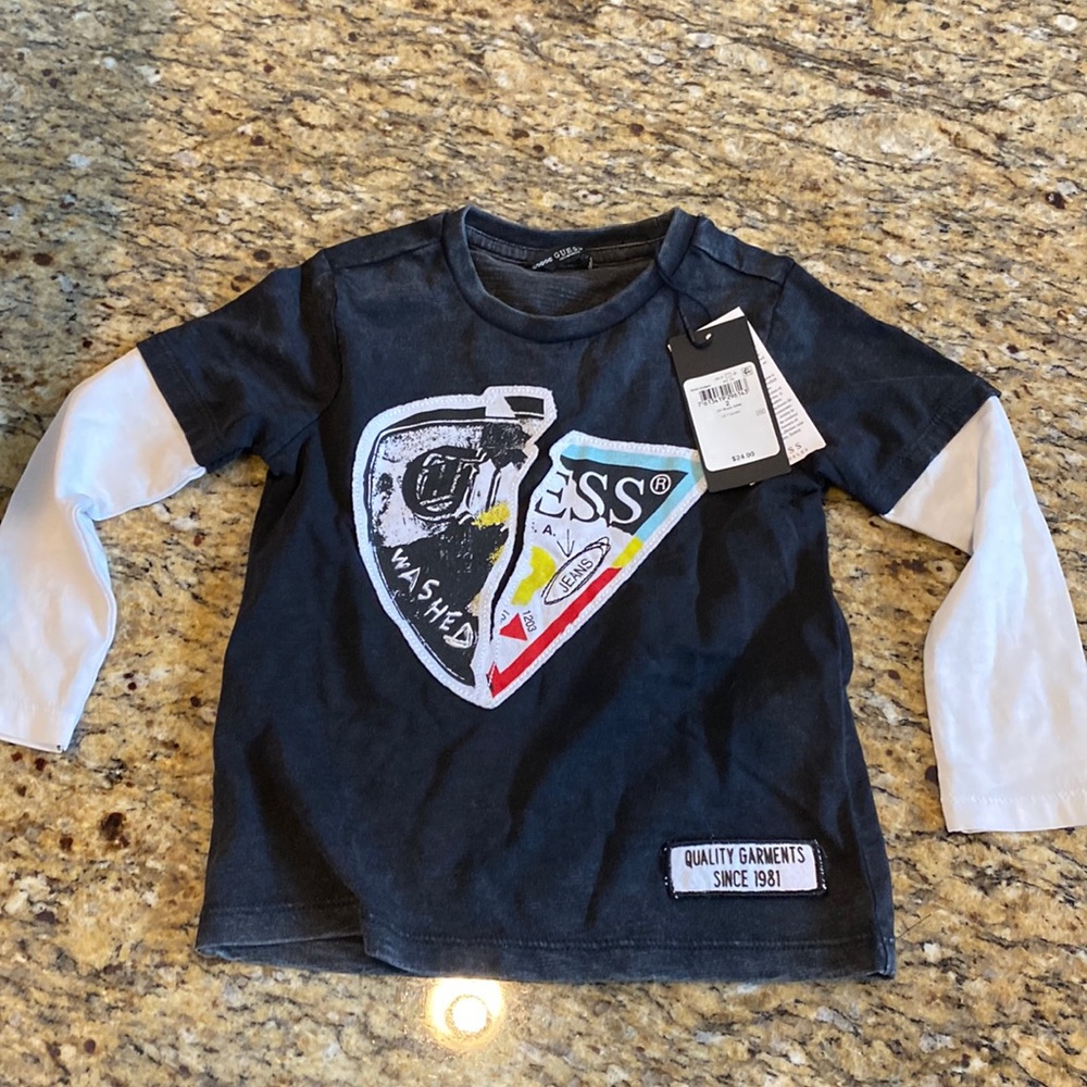 NWT Boys Guess T-shirt Size 2